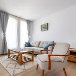 Light One Bed Flat Next To The Lift Διαμέρισμα *