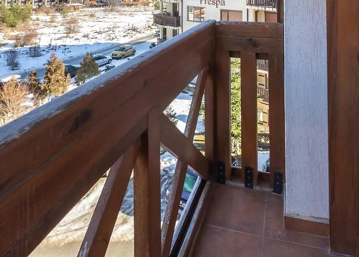 Light One Bed Flat Next To The Lift * Bansko